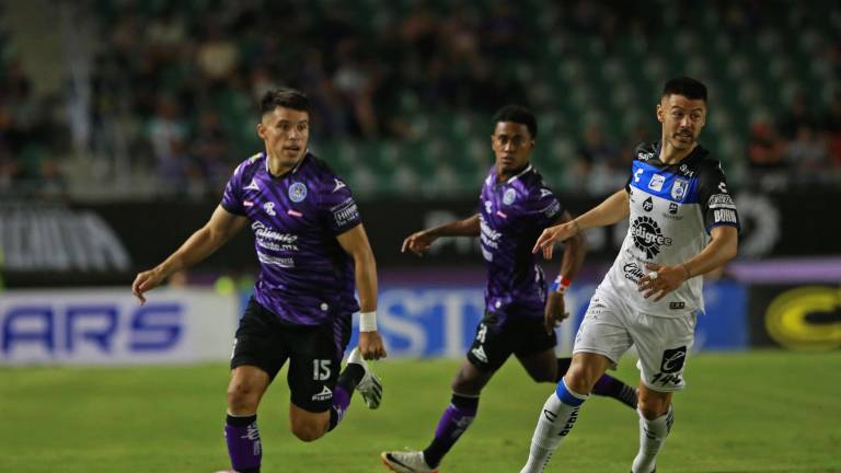 Mazatlán se enfiló a la victoria en los minutos finales.