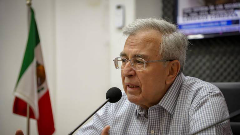 Rubén Rocha Moya, Senador con licencia y precandidato a la Gubernatura de Sinaloa por Morena.