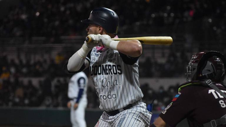 Algodoneros respondió en la novena para igualar la serie.