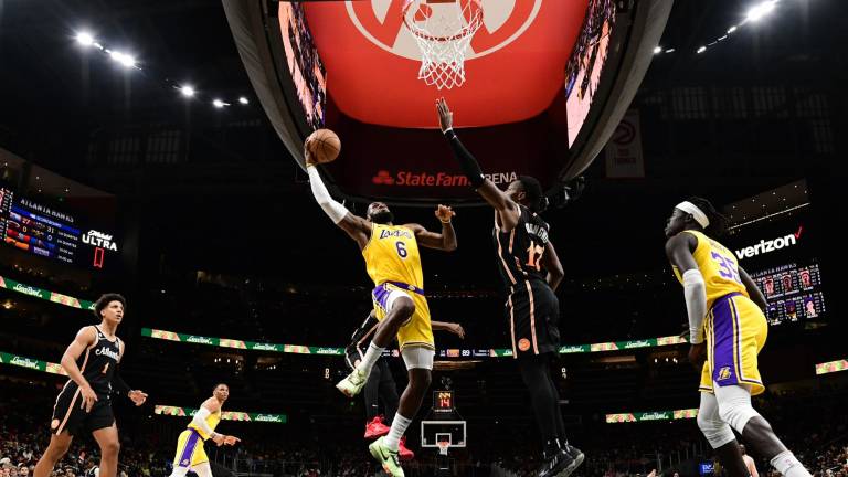 LeBron James tuvo una noche de 47 puntos.