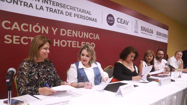 La firma de la estrategia nacional fue en el Centro de Convenciones de Mazatlán.