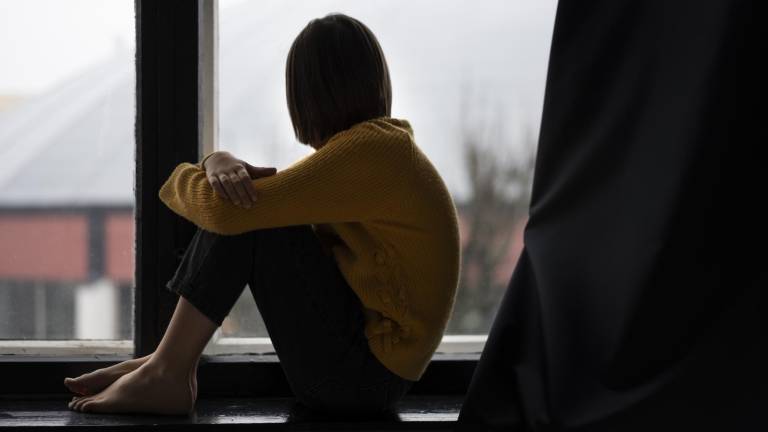 Jóvenes de 15 a 29 años representan el grupo más afectado por suicidios en Sinaloa, según la Secretaría de Salud estatal.