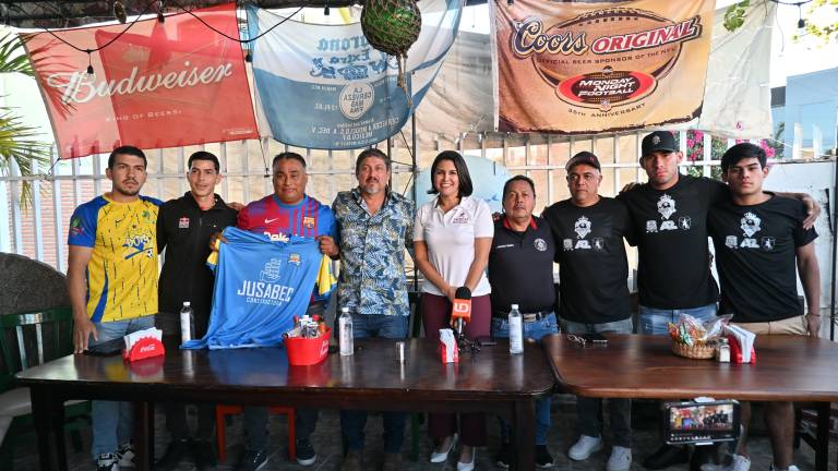En rueda de prensa se dan detalles de la final.