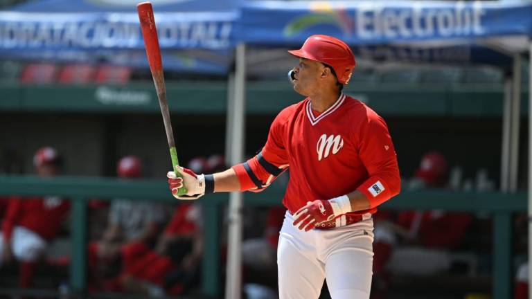 Robinson Canó ya tuvo su primer duelo dentro de la pretemporada de la Liga Mexicana de Beisbol.