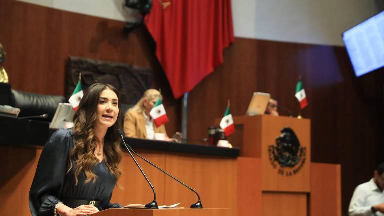 La mazatleca priista exigió al Gobierno federal que actúe con responsabilidad.
