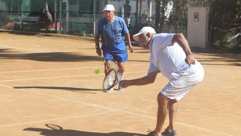 Abraham Herrera y Bruno Villasana logran apretada victoria.