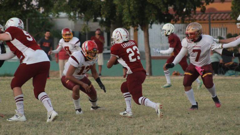 Burros Salvajes de ETI 5 de Mazatlán se impuso con claridad a Redskins.