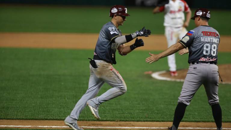 El primer enfrentamiento de la temporada dentro del Clásico Sinaloense, fue para Tomateros.