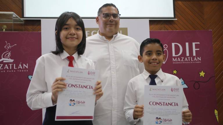 Fernanda Camila Díaz Salas es la Presidenta Municipal del Cabildo Infantil, mientras que el Síndico Procurador infantil es Dylan Crespo Fonseca.