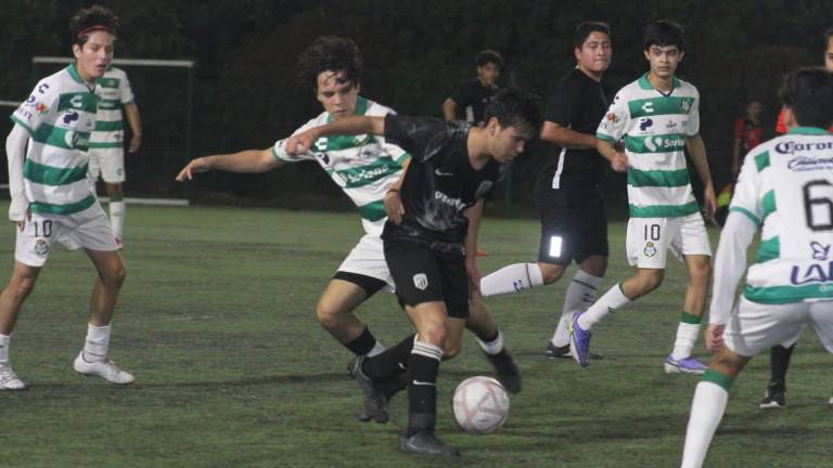 Mucha intensidad se observa en los encuentros de la Juvenil C.