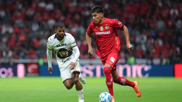 Toluca y Pumas empatan 1-1.