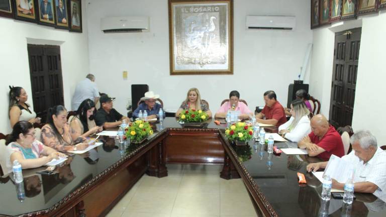 Claudia Valdez fue electa para un segundo periodo.