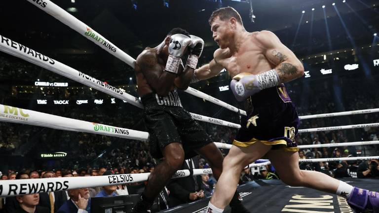 Saúl “Canelo” Álvarez fue superior en todo momento a Jermell Charlo