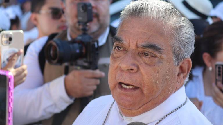 El Obispo de Culiacán, Jesús Herrera Quiñónez, dijo que quienes cometen actos de violencia se autoexcomulgan de la Iglesia.