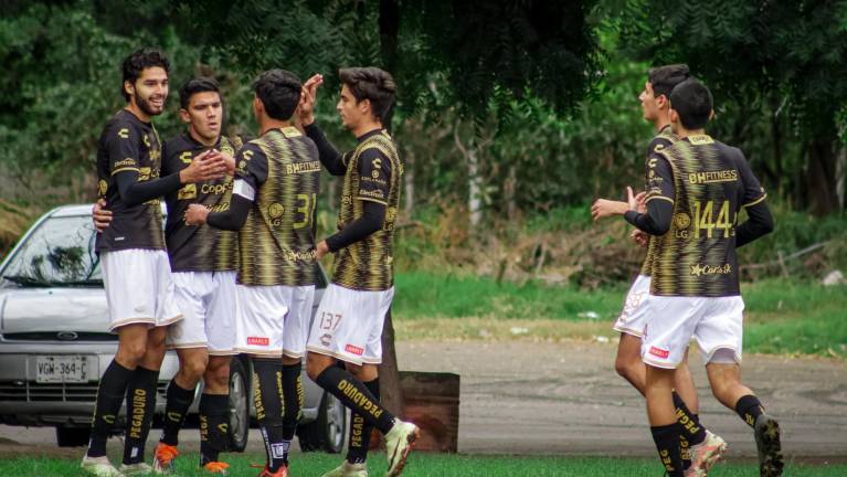 Dorados fue muy superior al sotanero Coras FC.