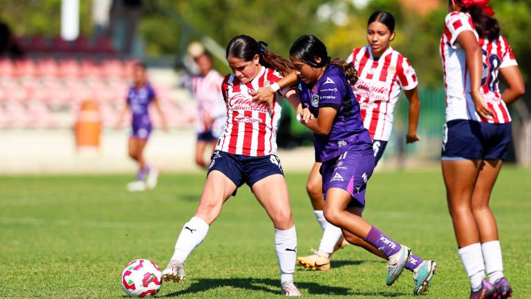 Chivas saca la victoria de Mazatlán.
