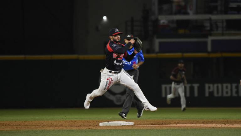 Algodoneros le saca el juego a Mayos.