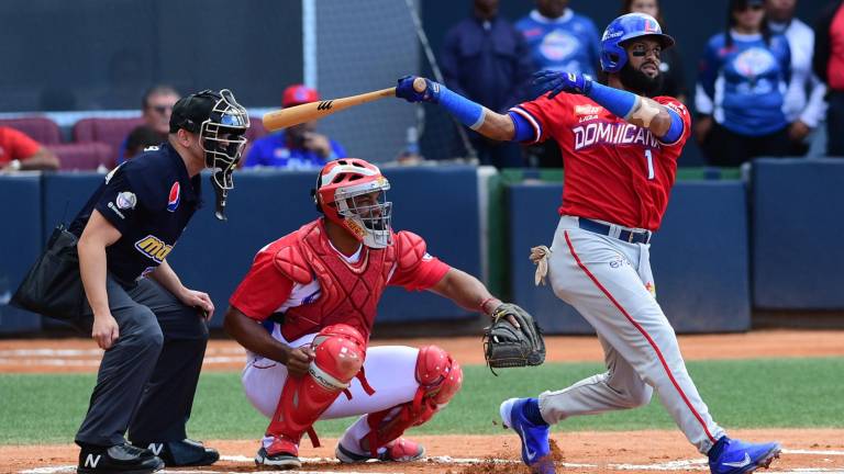 Los Tigres del Licey logran su primer triunfo de la justa caribeña.