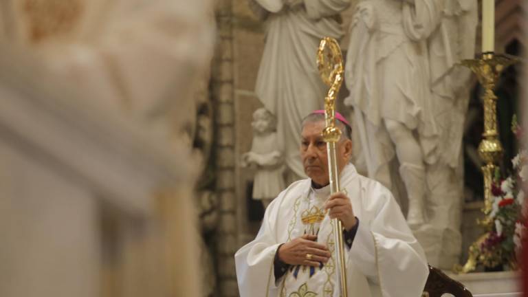 El Obispo Mario Espinosa Contreras invitó a la comunidad a unirse a las oraciones por la paz en Sinaloa durante la visita de la Virgen de Nazaret a Mazatlán.