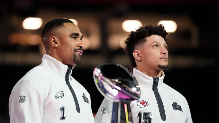 Se espera un emocionante juego entre Eagles y Chiefs.