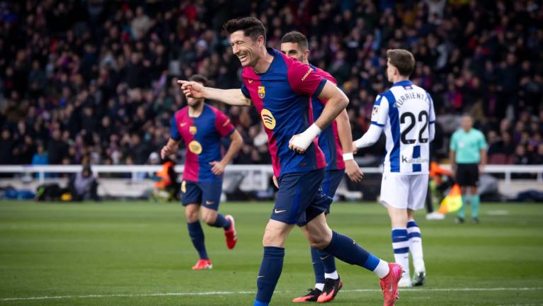 Los blaugranas aprovecharon la derrota del Real Madrid para tomar el liderato de la tabla.