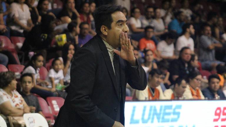 Andrés Contreras Arellano buscará el título con Caballeros.