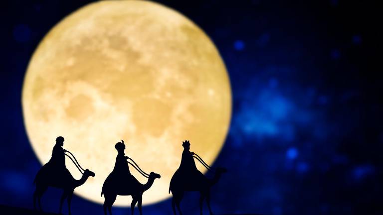 Los Reyes Magos llegan del Oriente cada 6 de enero.