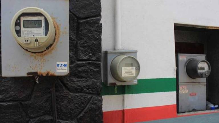Aunque durante el verano la CFE aplicará una tarifa especial, cuida el consumo de energía eléctrica para evitar altos cobros.