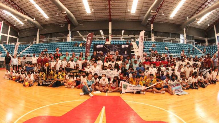 En total, 22 planteles educativos de Mazatlán forman parte del torneo.