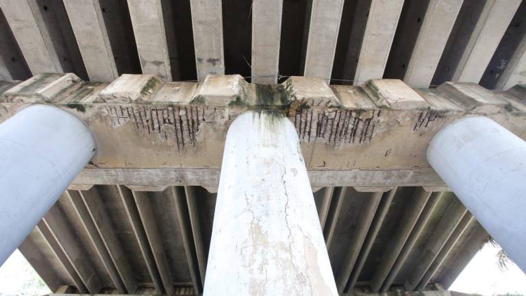 El estado de los puentes, que aparentan no estar muy distantes de ser los protagonistas de un desastre