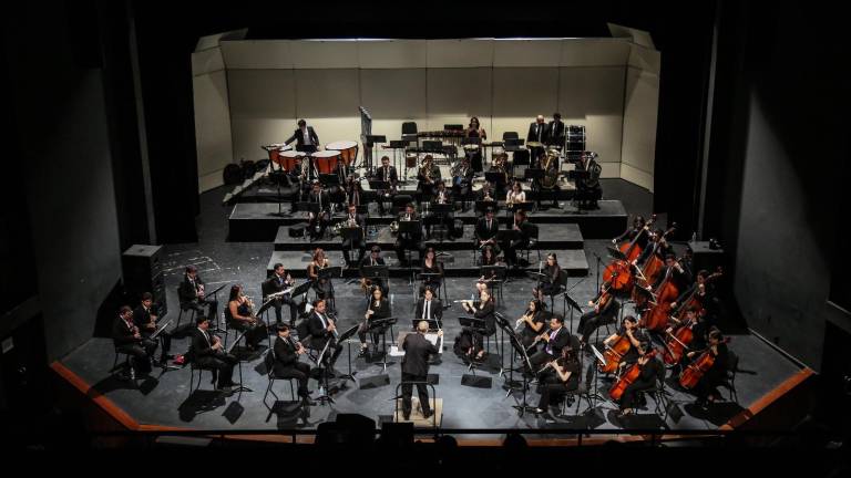 La Banda Sinfónica Juvenil del Estado durante el concierto.