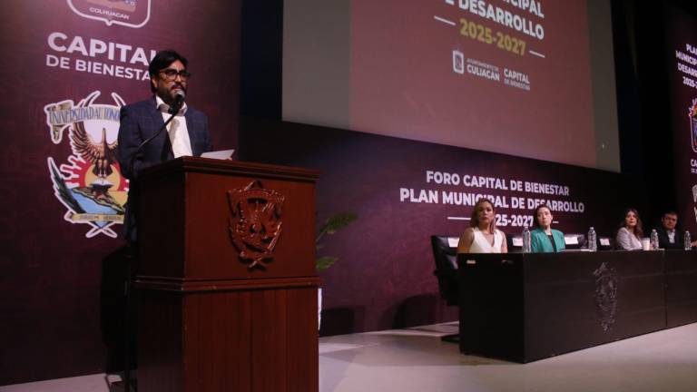 Durante el Foro Capital de Bienestar, organizado por el Ayuntamiento de Culiacán, ciudadanos presentaron propuestas sobre atención a la familia, educación, cultura, salud y deporte.