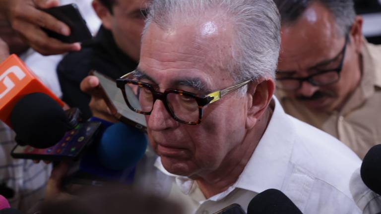 El Gobernador de Sinaloa Rubén Rocha Moya habla del viaje del Alcalde de Elota a París.