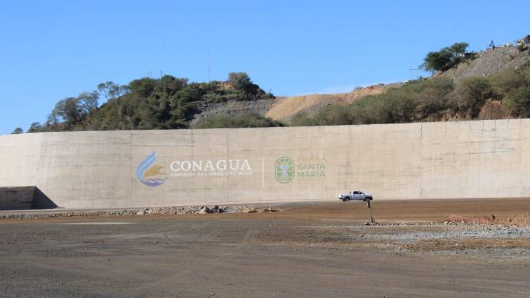 El Gobernador de Sinaloa Rubén Rocha Moya auguró que con la presa Santa María, la zona sur del Estado podrá ampliar sus zonas de cultivo.