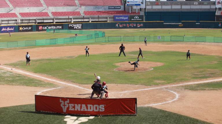 Emocionantes duelos hubo en la jornada.