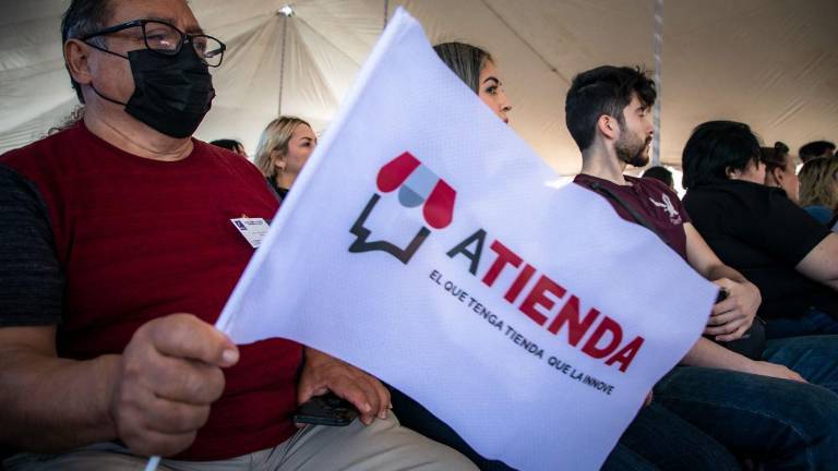 El Gobierno de Sinaloa pone en marcha el programa Atienda, para apoyar a tiendas de abarrotes.