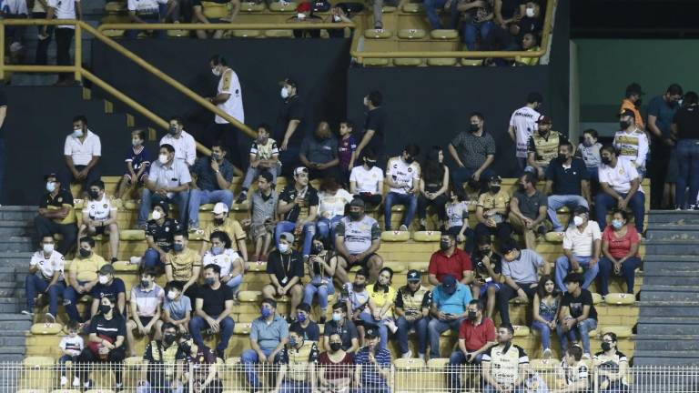 La afición acudió al llamado de Dorados de Sinaloa.