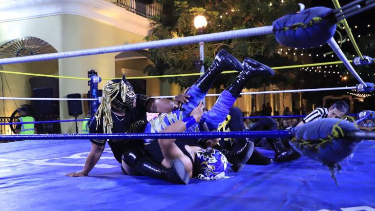 Los gladiadores locales ofrecieron lo mejor de su repertorio en el festejo del Día del Niño.