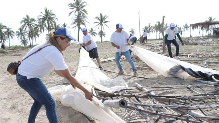 Rosario inicia limpieza masiva de playas como parte de la estrategia nacional ambiental.