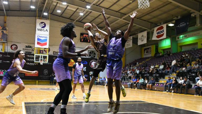 Venados Basketball saca la escoba en Guasave.