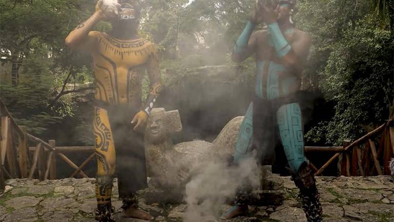 El documental nos plantea el impacto que ha tenido esta nueva forma de turismo en la península del sur de México tanto por el aspecto ambiental como por el social.