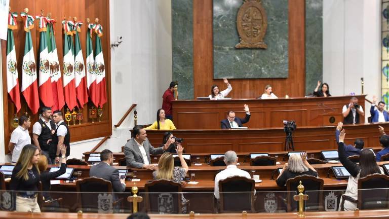 El Congreso de Sinaloa aprobó la reforma al Código Penal para sancionar a “punteros” y cámaras clandestinas.