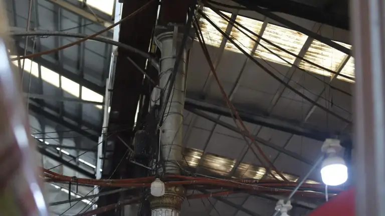 Se invertirán más de 23 millones de pesos en renovar sistema eléctrico del Mercado Pino Suárez, ubicado en el Centro de Mazatlán.