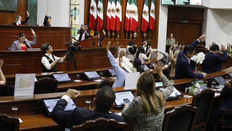 El Congreso de Sinaloa aprueba un posicionamiento de respaldo al Gobernador Rubén Rocha Moya para afrontar la sequía.