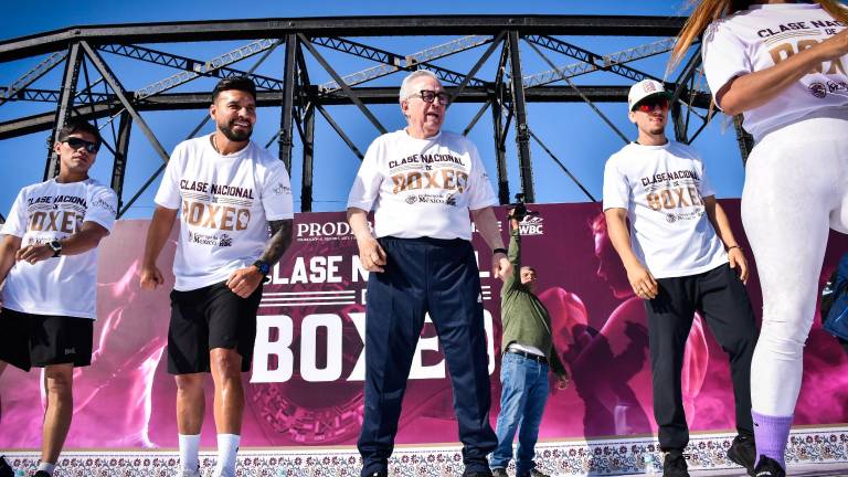 Pedro Guevara, Julio Cascajares, Rubén Rocha Moya y Marco Verde participan en la Clase Nacional de Boxeo.