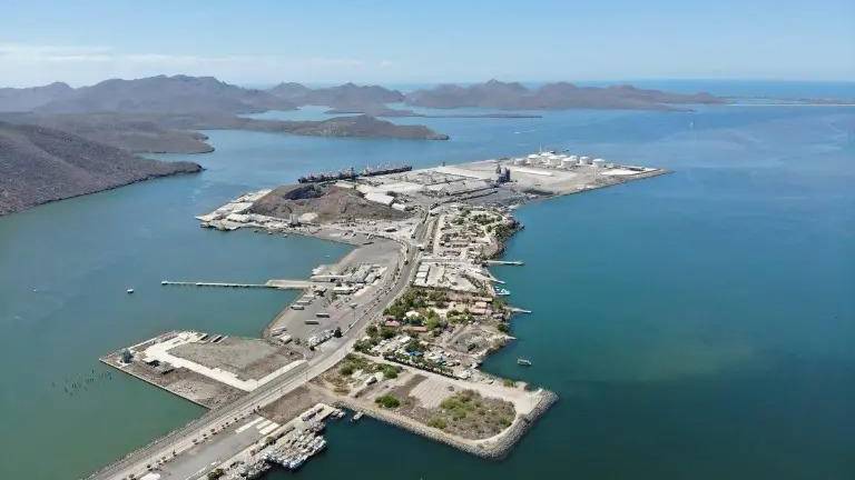 Organizaciones y comunidades piden evaluar el impacto ambiental en los proyectos de gas en Topolobampo.