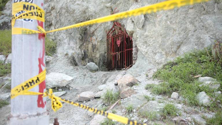 La zona de la Cueva del Diablo, en Mazatlán, está delimitada después de los deslaves de la lluvia de la semana pasada.