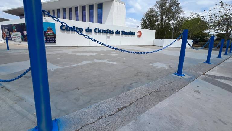 El área ya está restringida y se colocó un anuncio.