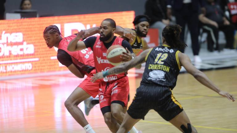 Venados Basketball puso su marca en 4-8.