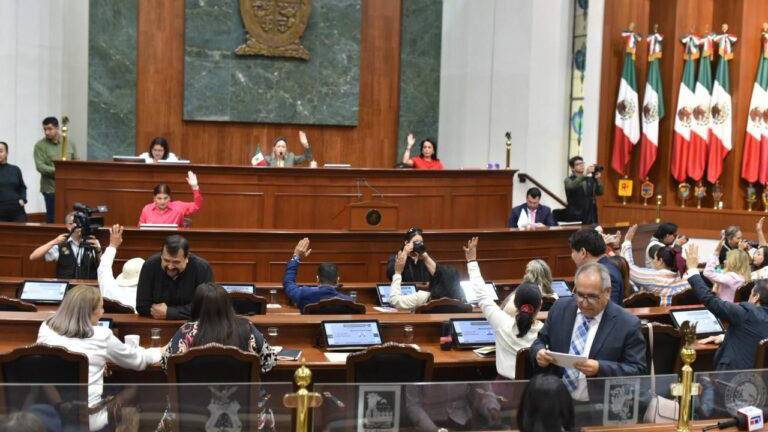 En el Congreso del Estado presentan iniciativa para incluir educación vial en menores.